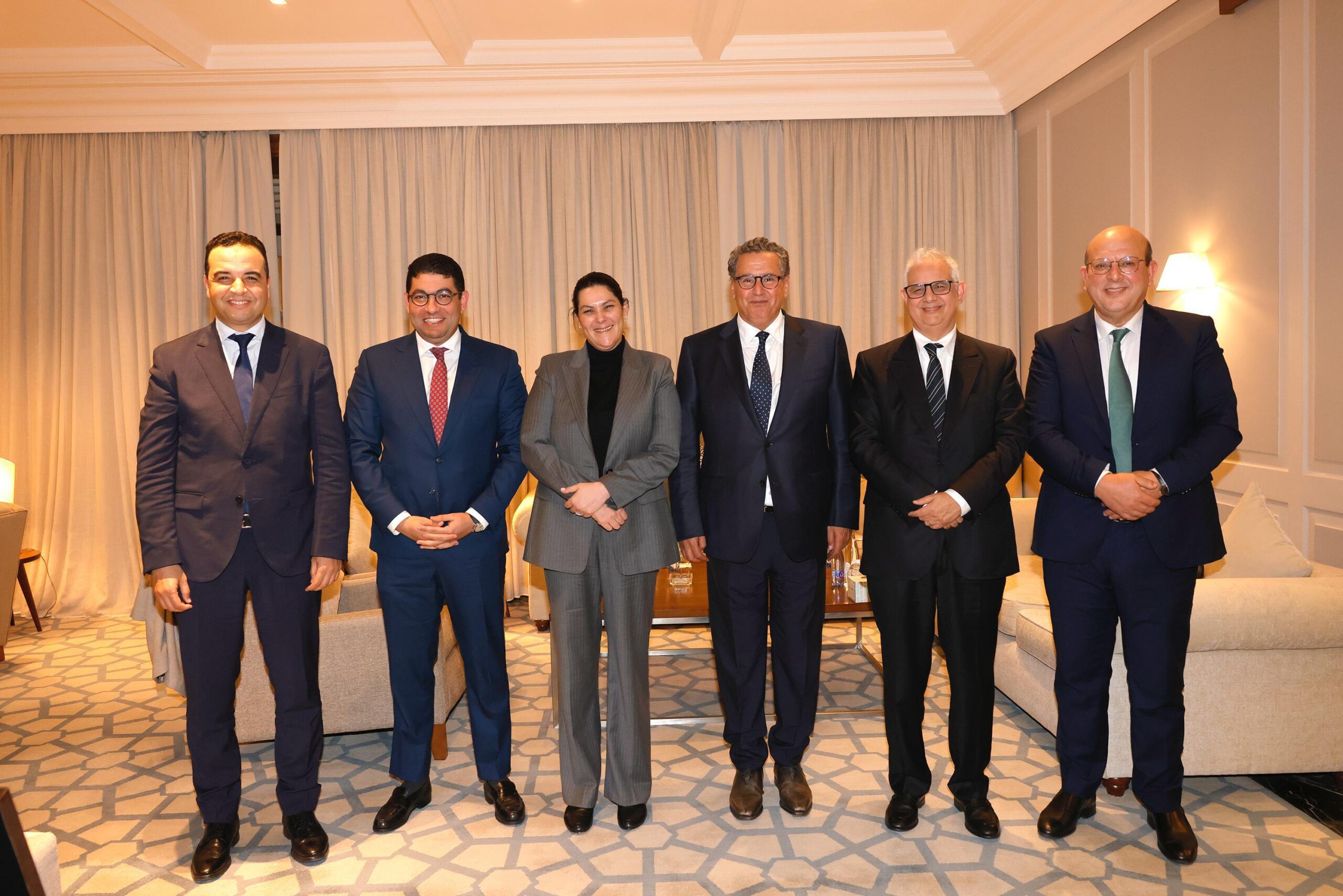 الأغلبية الحكومية تؤكد على دعم القضية الفلسطينية وتعزيز التعاون بين الحكومة والأغلبية”