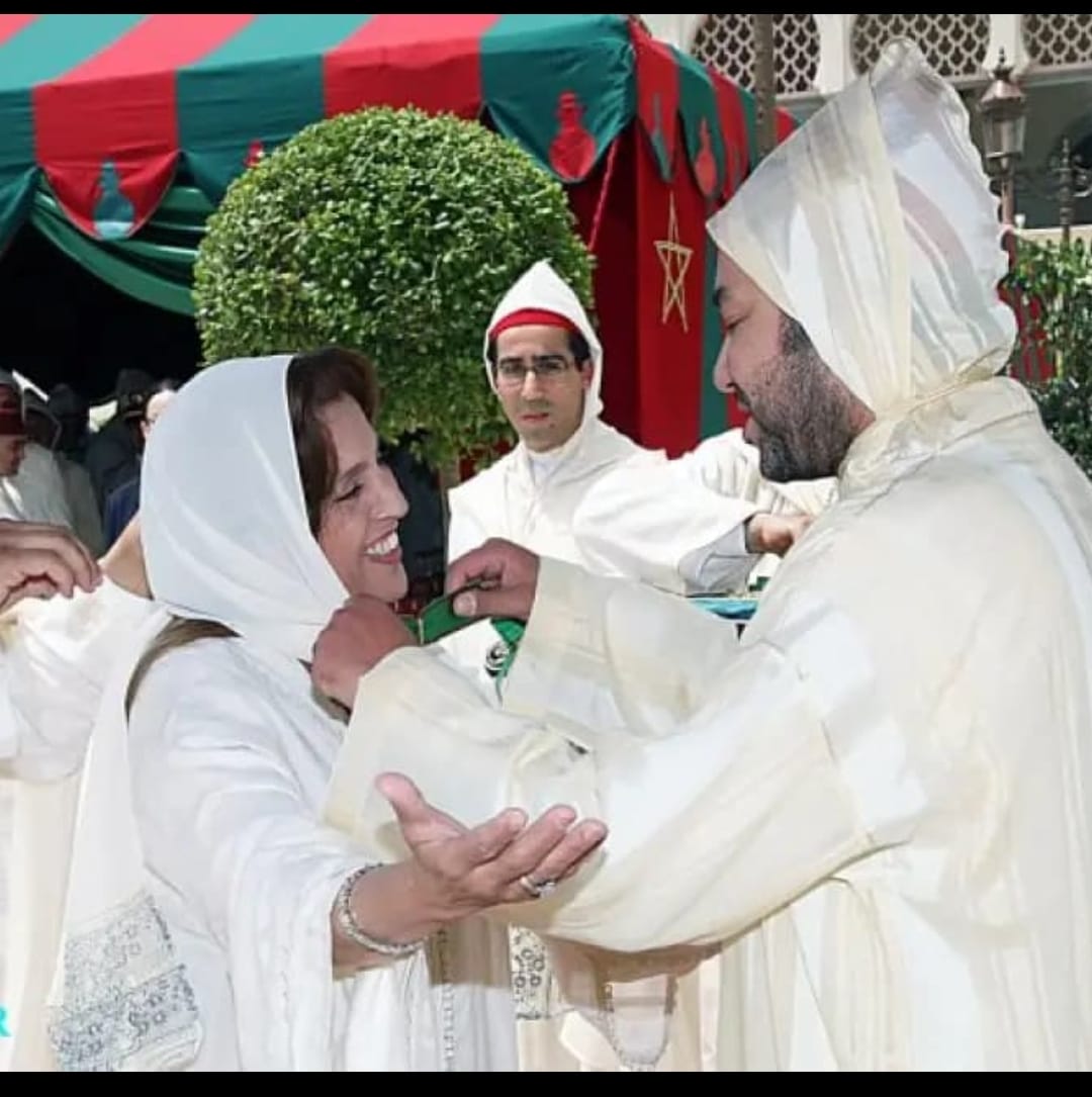 برقية تعزية ومواساة *من اب المغاربة جلالة الملك محمد السادس حفظه الله* إلى أفراد أسرة المرحومة الفنانة القديرة نعيمة سميح