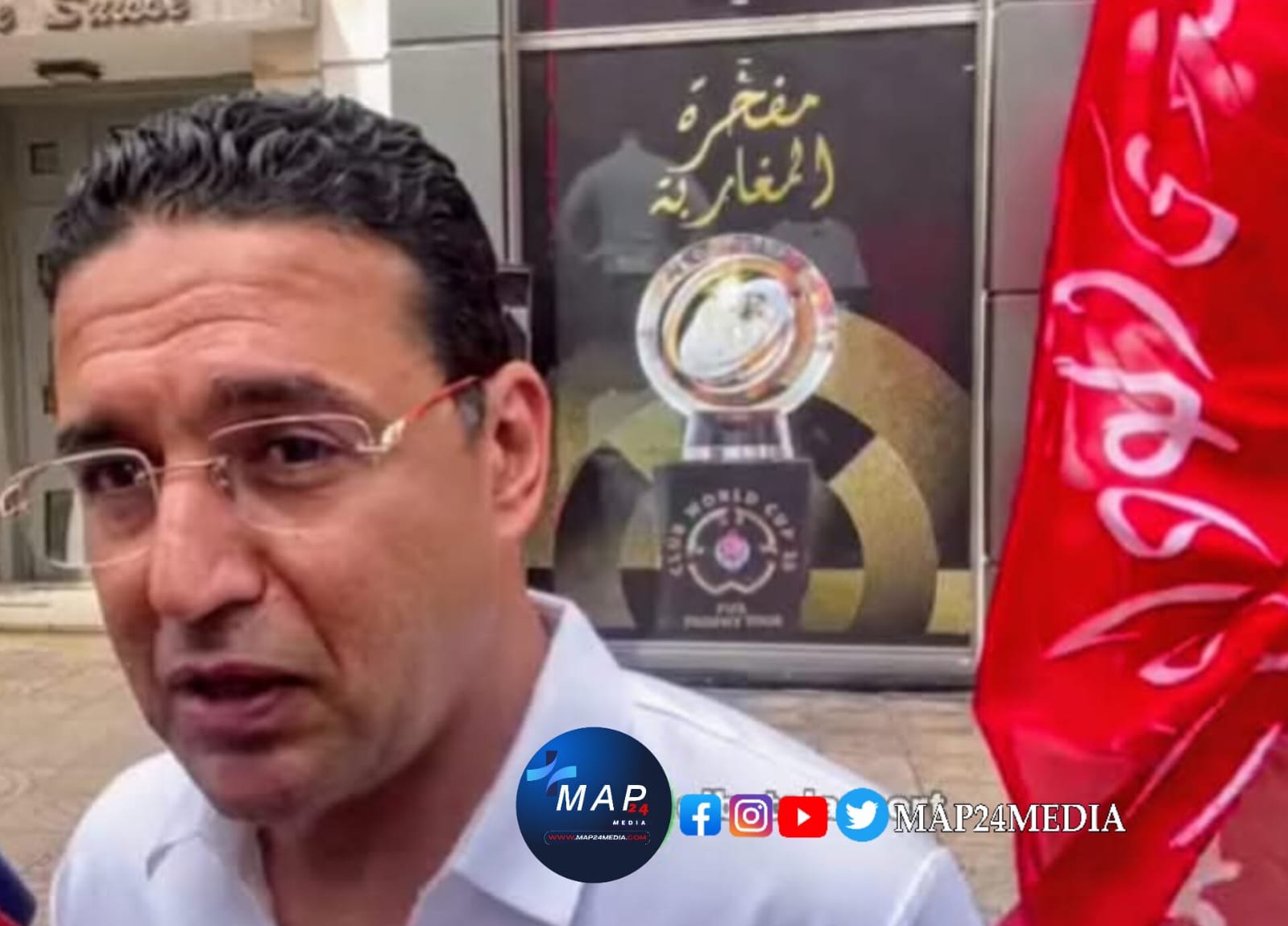 أعلن محمد طلال…الناطق الرسمي لنادي الوداد الرياضي، أن القميص الجديد للفريق سيتم إهداؤه لعائلة السيد سعيد الناصري