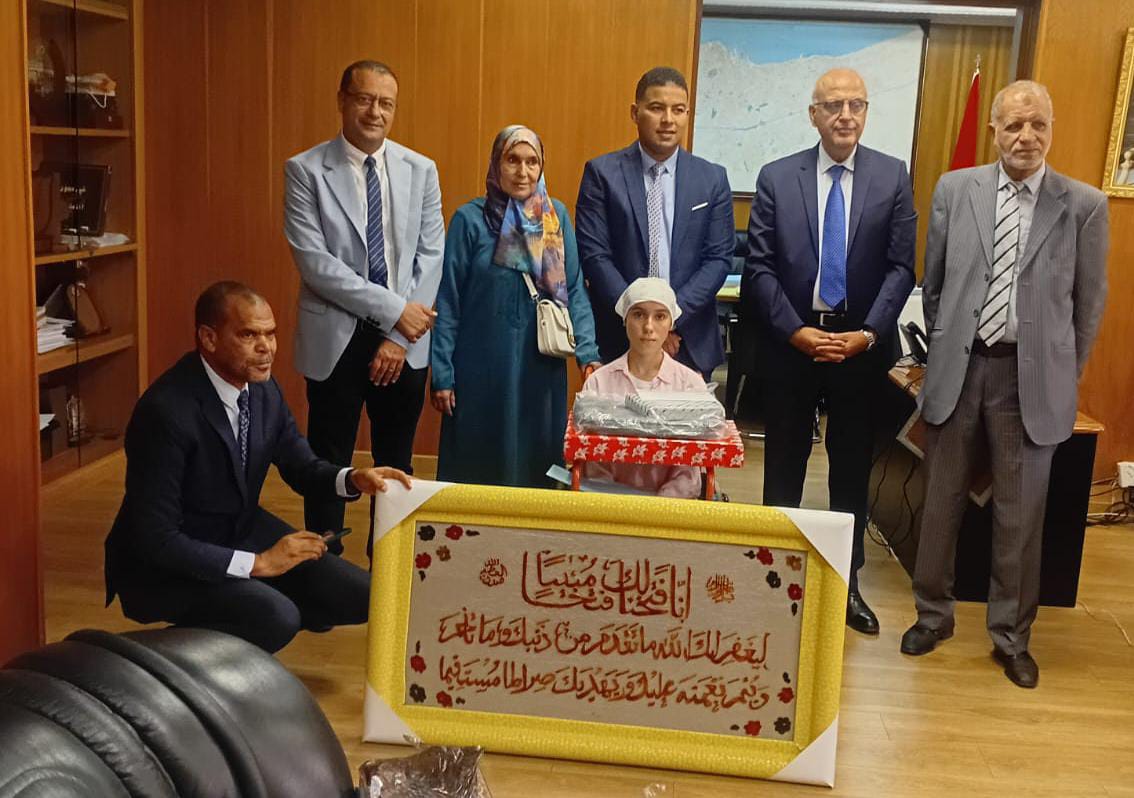 استقبال مشرف للتلميذة وصال بعيش من طرف السيد عامل عمالة مقاطعة مولاي رشيد
