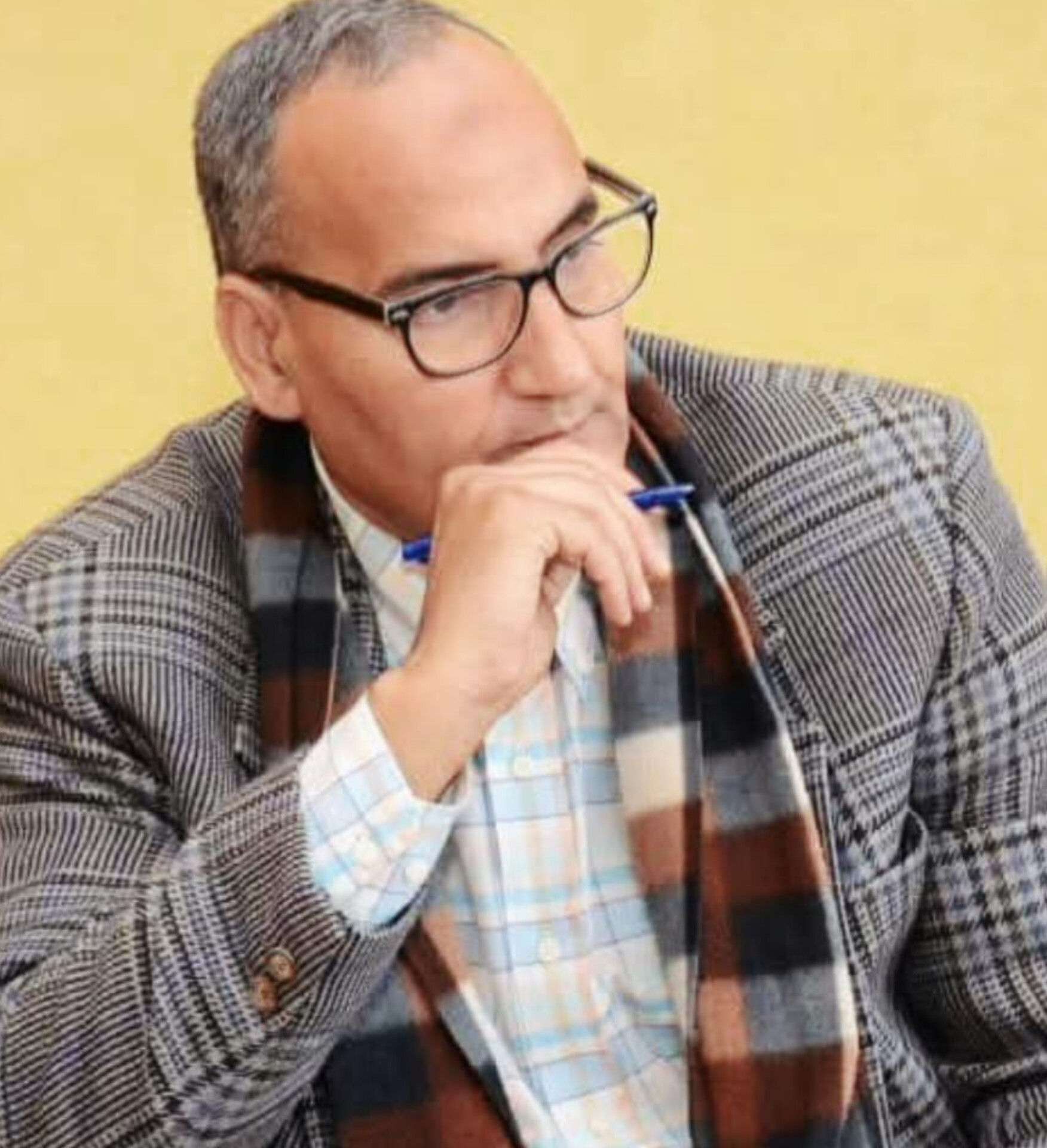 حين تصبح الطيبة مخاطرة.                            بقلم : عبد الحق الفكاك