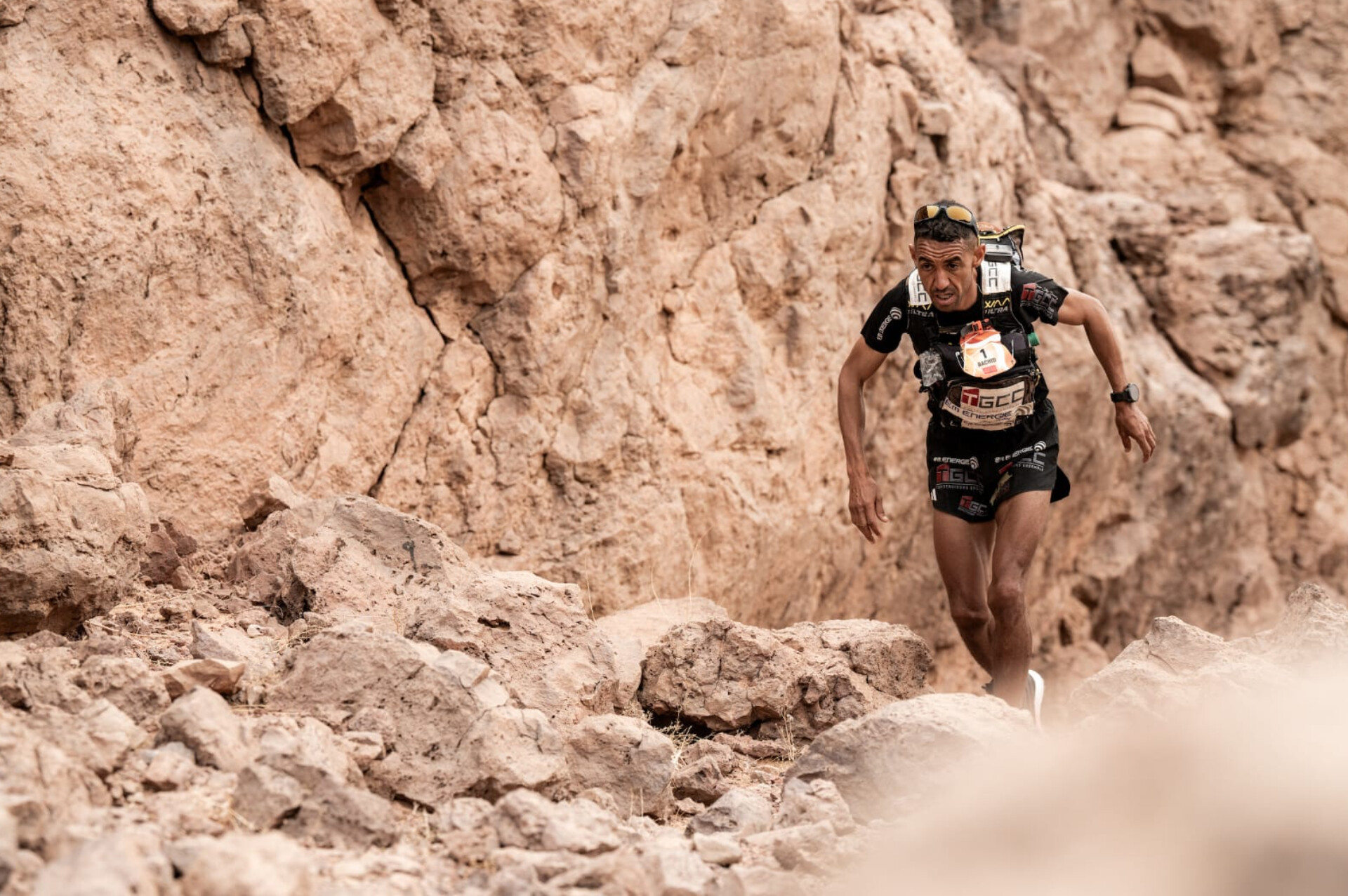 البلاغ الصحافي الخاص بالمرحلة الثالثة من ماراطون الرمال التي جرت يومه الثلاثاء